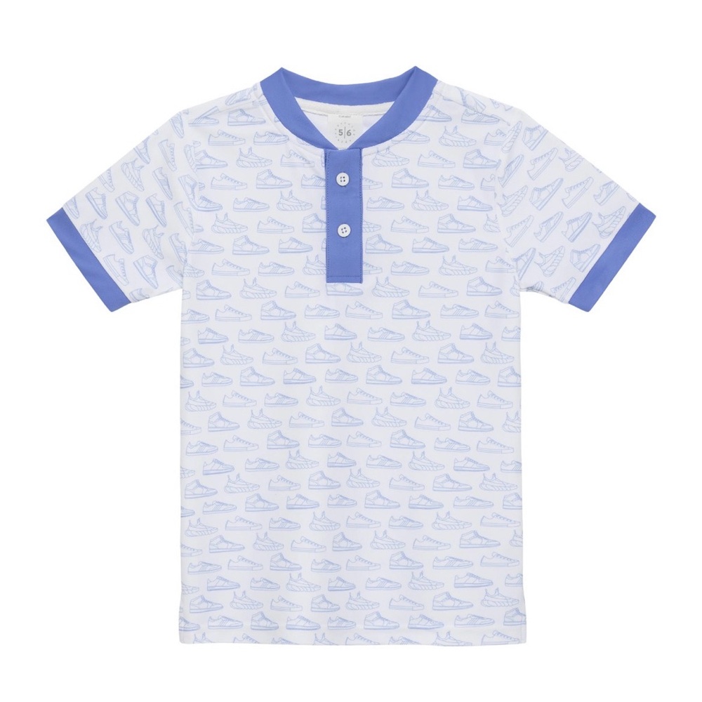 Boys Courtside Kids sneaker print blade shirt size 11/12
